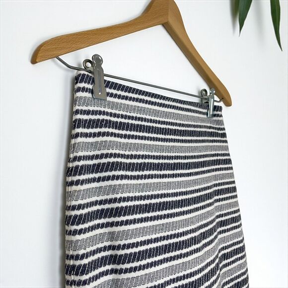 Ann Taylor Woven Stripe Pencil Skirt - Picture 6 of 10